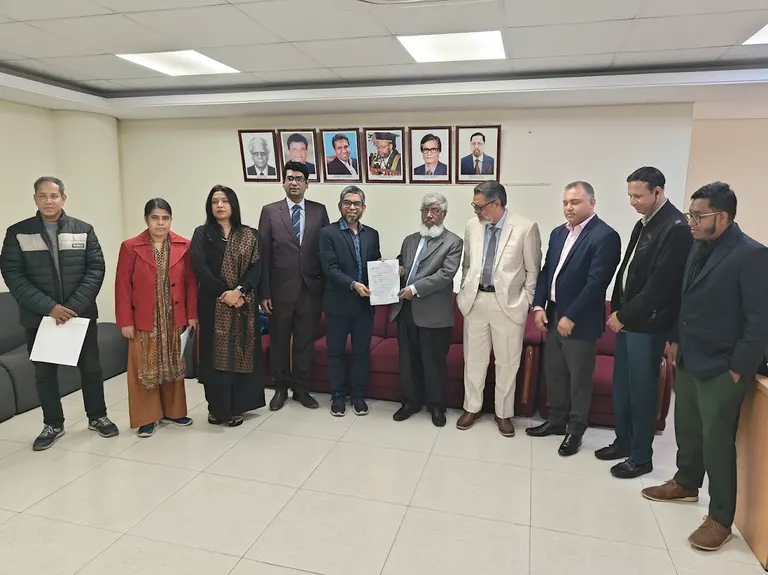 Theorex Consulting partnership signing with a Bangladeshi institution